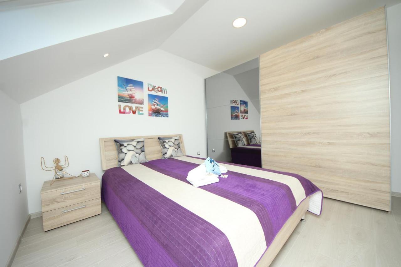 Apartma Stari Lisac *